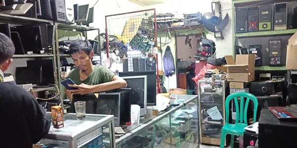 Jasa Service Laptop dan Komputer Terbaik di Tangerang - spyneter.com